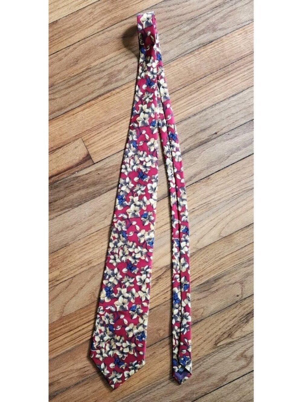 Christian Dior Tie Floral Pattern 100% Silk Necktie Vintage Made In USA Monsieur